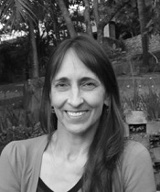 Dr Sarita Retief